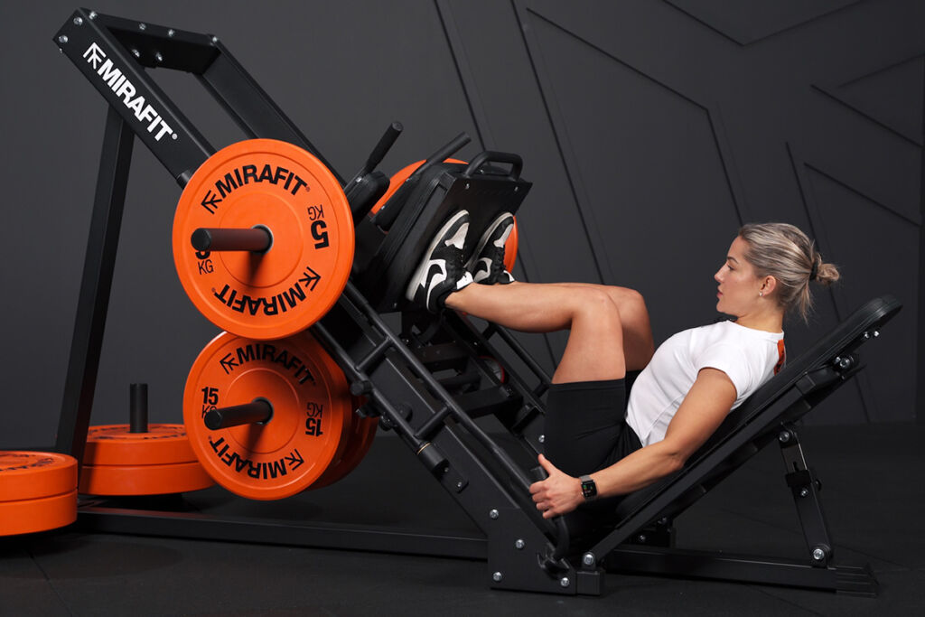 Gym Equipment Leg Press Used At Sebastian Queale Blog