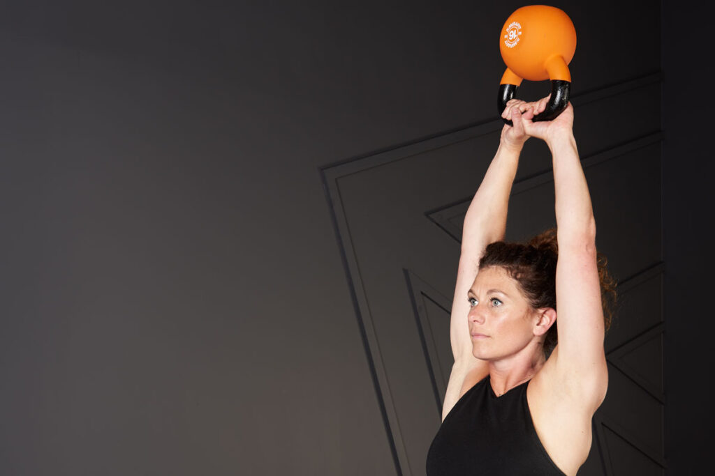 Russian Kettlebell Swing vs American Kettlebell Swing Mirafit